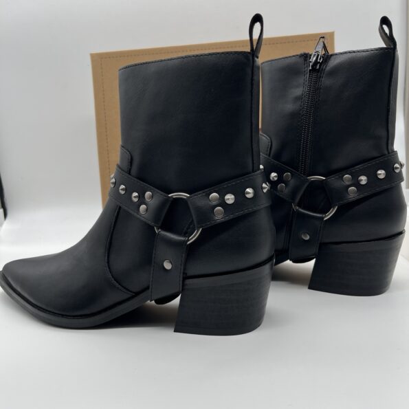 Botines de Mujer  Corina M4730