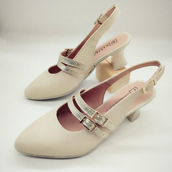 A- ZAPATO SALÓN PIEL PITILLOS Mº 10517 COLOR CREMA