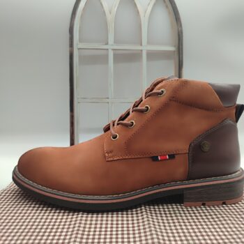 BOTÍN CABALLERO XTI CON CORDONES Y CREMALLERA. Mº 143219