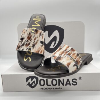 SANDALIAS PLANAS, PALA PONY Mº 162270. En piel De Molonas.